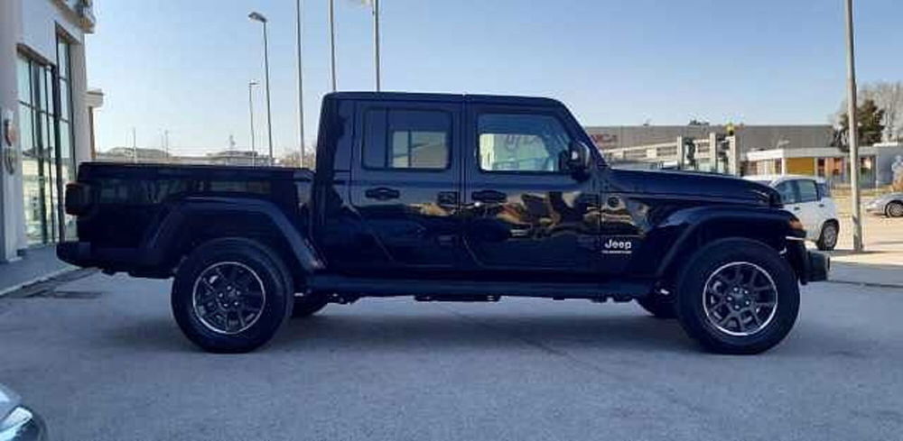 Jeep Gladiator usata a Ancona (5)