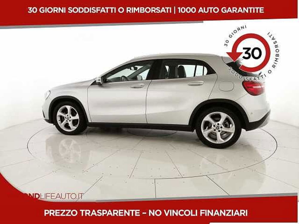 Mercedes-Benz GLA SUV usata a Chieti (2)