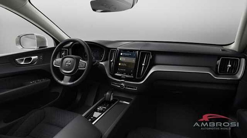 Volvo XC60 nuova a Viterbo (9)