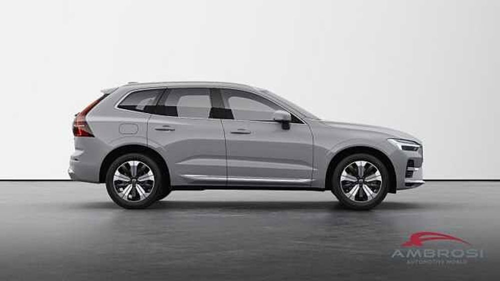 Volvo XC60 nuova a Viterbo (4)