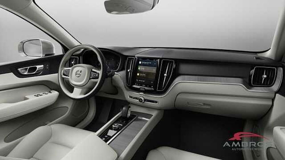 Volvo XC60 nuova a Viterbo (9)