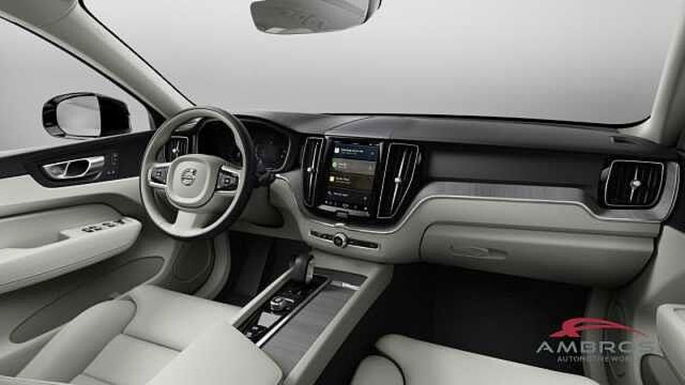 Volvo XC60 nuova a Viterbo (9)