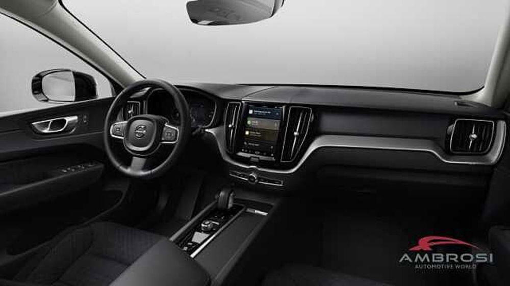 Volvo XC60 nuova a Viterbo (9)