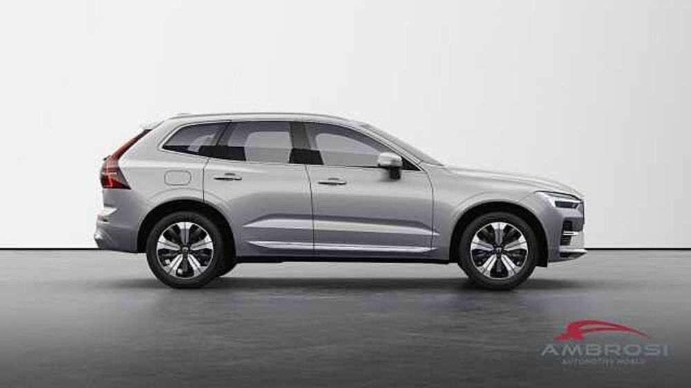 Volvo XC60 nuova a Viterbo (4)