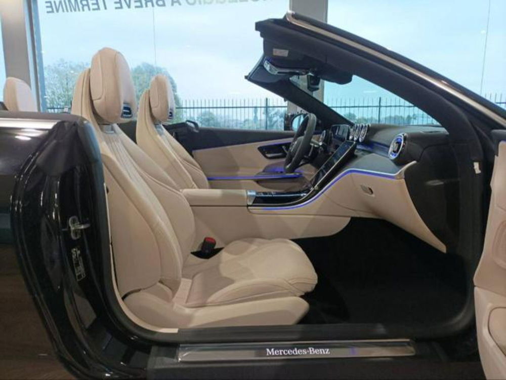 Mercedes-Benz CLE Cabrio nuova a Milano (16)