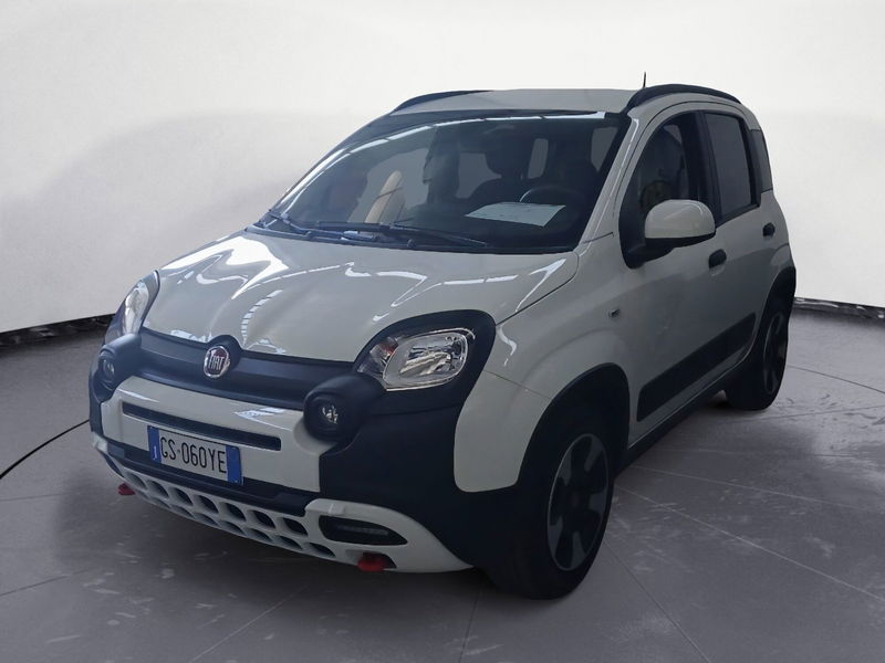 Fiat Panda Cross Cross 1.0 FireFly S&amp;S Hybrid  del 2024 usata a Maglie