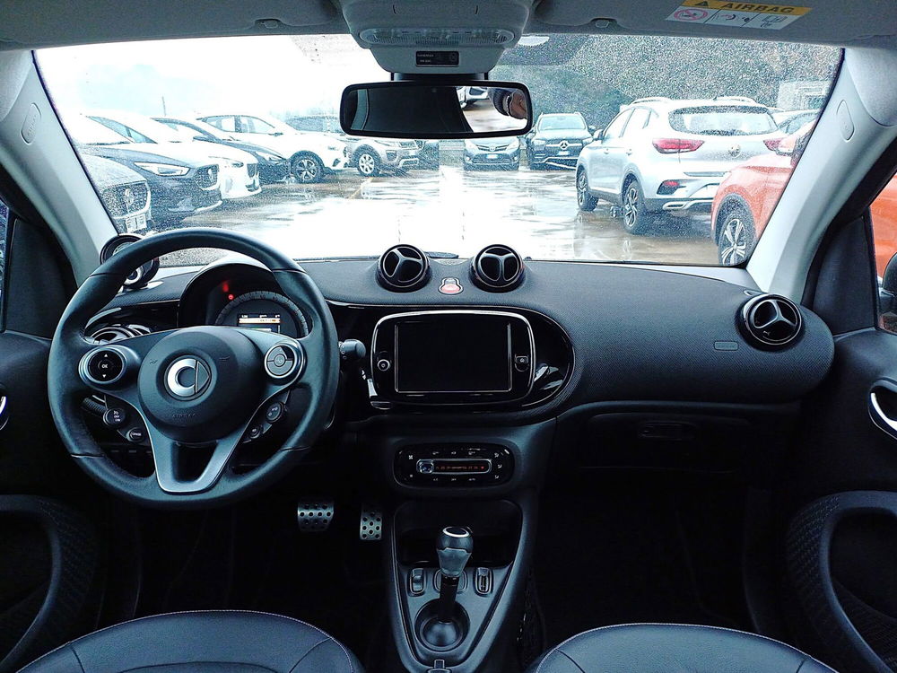 smart Fortwo usata a Genova (8)