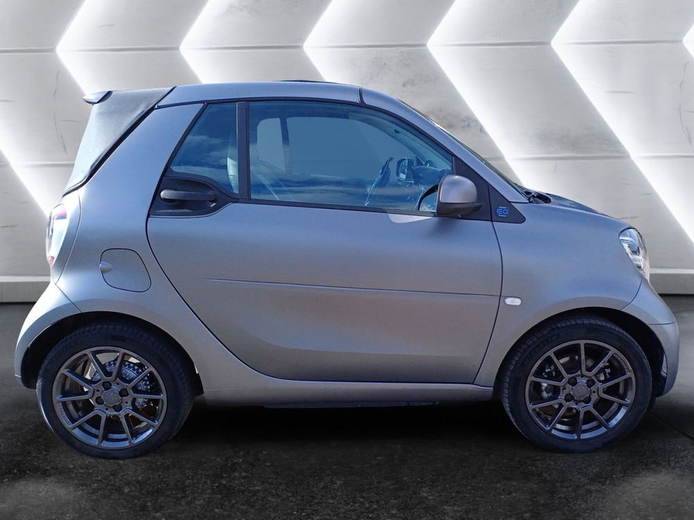 smart Fortwo Cabrio usata a Genova (5)