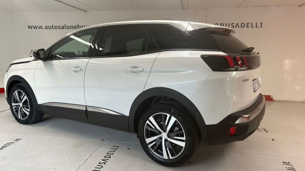 Peugeot 3008 usata a Lecco (3)