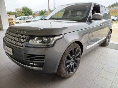 Land Rover Range Rover 4.4 SDV8 Autobiography  del 2016 usata a Asti