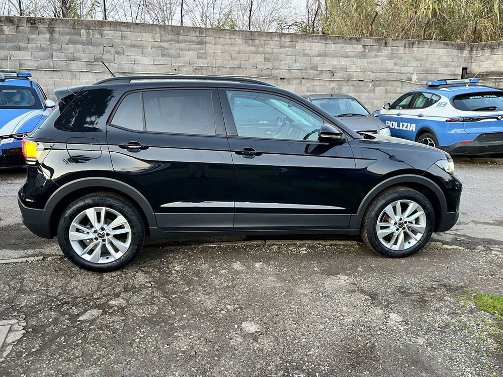 Volkswagen T-Cross usata a Milano (5)