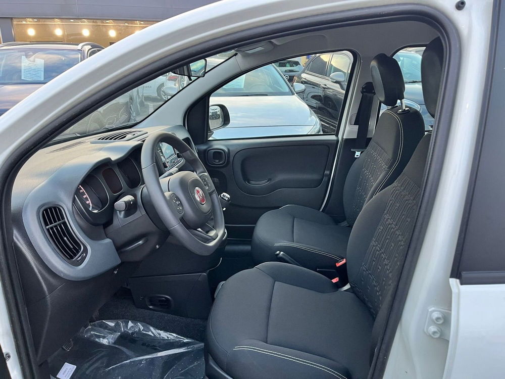 Fiat Panda Cross nuova a Milano (13)