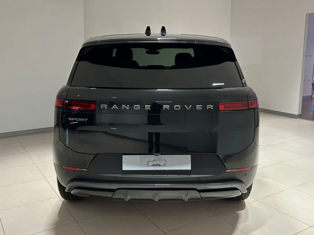 Land Rover Range Rover Sport nuova a Napoli (7)