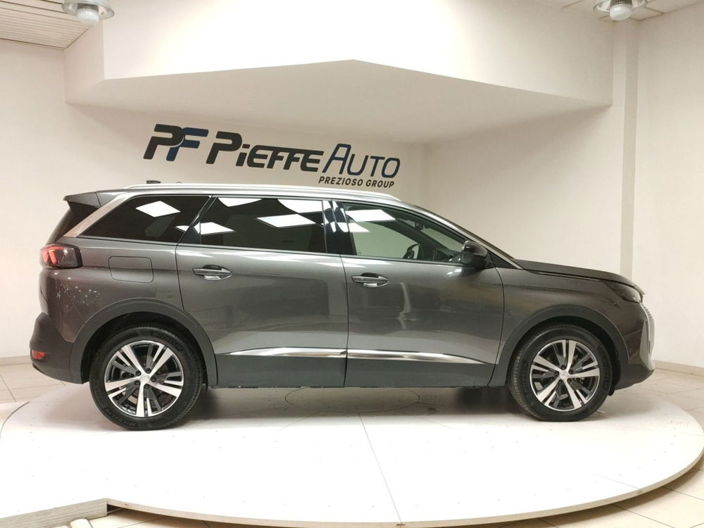 Peugeot 5008 usata a Teramo (5)