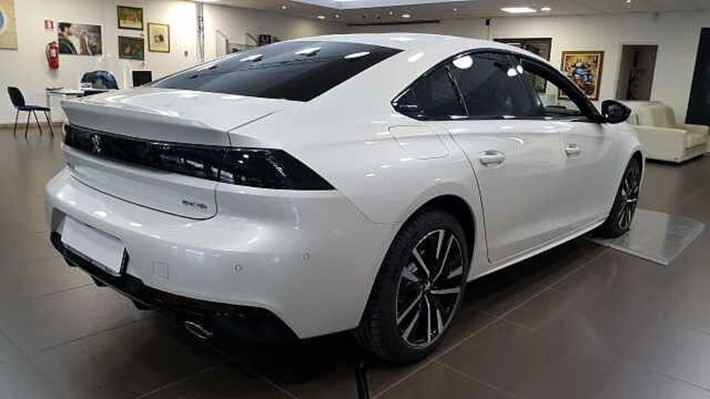 Peugeot 508 nuova a Messina (7)