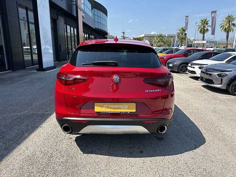 Alfa Romeo Stelvio usata a Ancona (4)