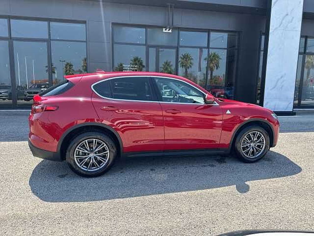 Alfa Romeo Stelvio usata a Ancona (7)