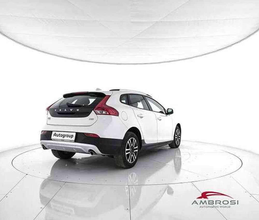 Volvo V40 Cross Country usata a Viterbo (3)