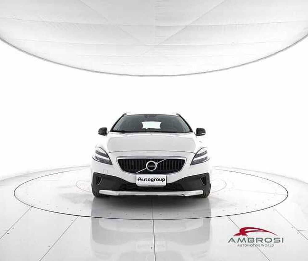 Volvo V40 Cross Country usata a Viterbo (5)