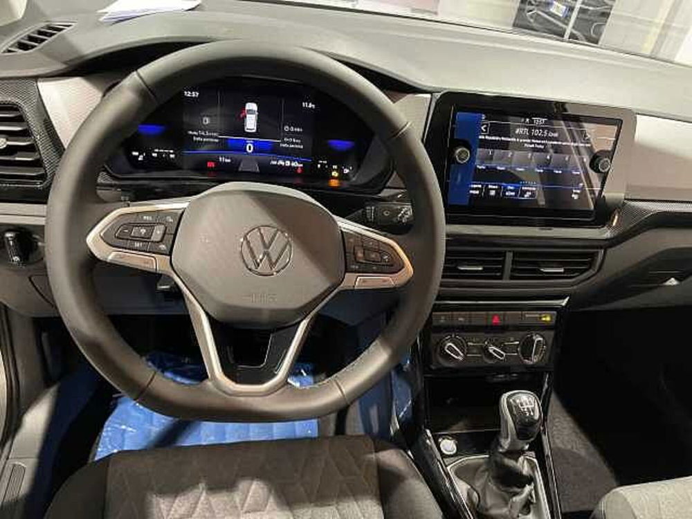 Volkswagen T-Cross nuova a Genova (11)