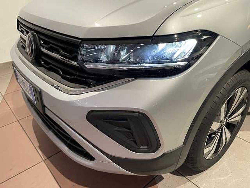 Volkswagen T-Cross nuova a Genova (14)