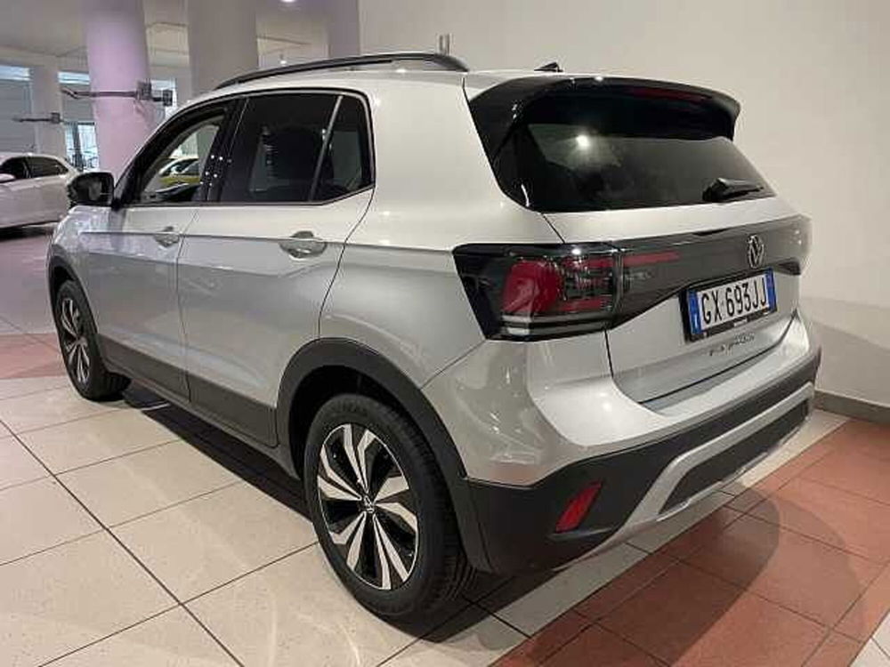 Volkswagen T-Cross nuova a Genova (3)