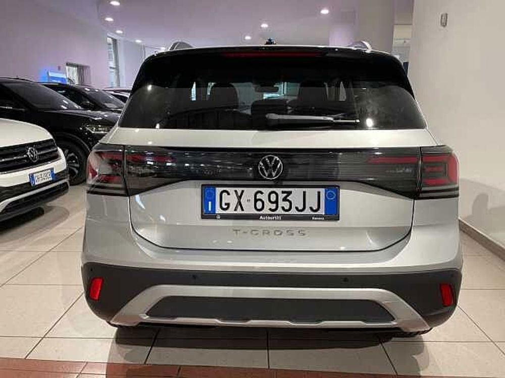 Volkswagen T-Cross nuova a Genova (4)