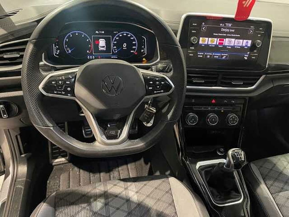 Volkswagen T-Roc usata a Genova (11)