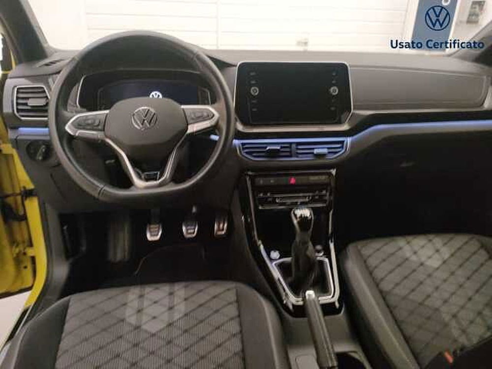 Volkswagen T-Cross usata a Varese (15)