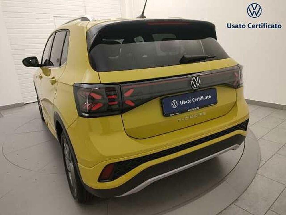 Volkswagen T-Cross usata a Varese (8)