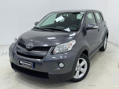 Toyota Urban Cruiser Cruiser 1.D-4D AWD  del 2009 usata a Lurate Caccivio