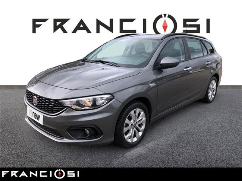 Fiat Tipo Station Wagon Tipo 1.4 SW Lounge  del 2017 usata a Mirandola