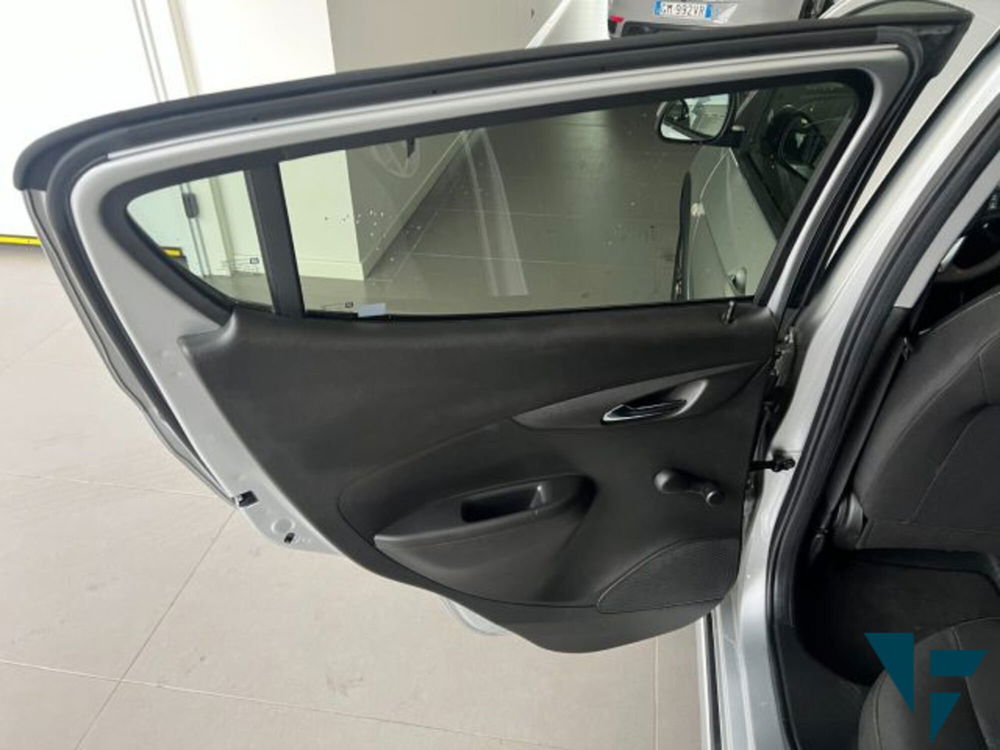 Opel Karl usata a Udine (16)