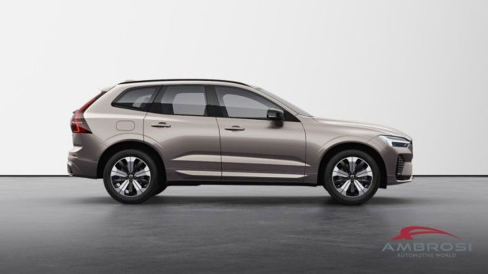 Volvo XC60 nuova a Perugia (4)