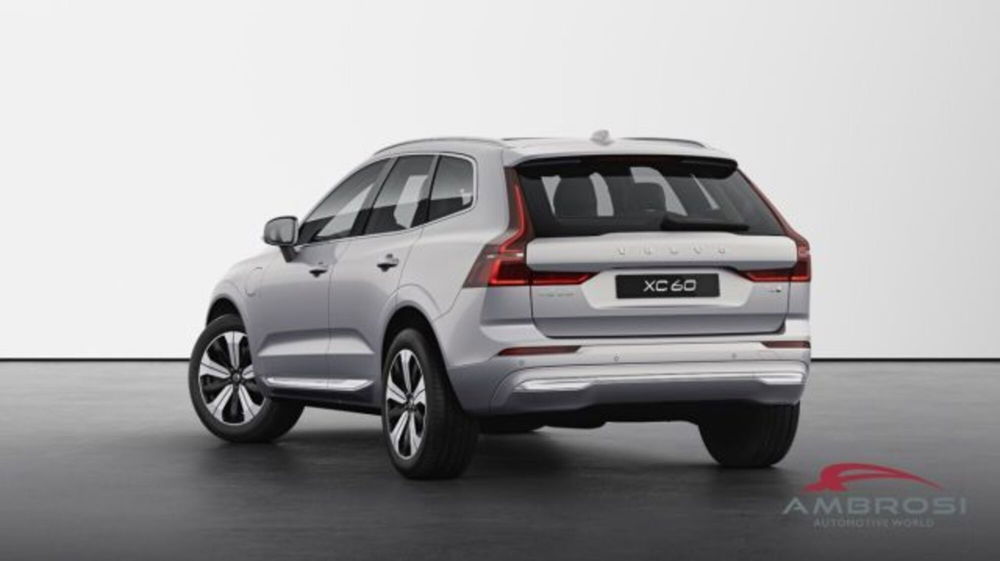 Volvo XC60 nuova a Perugia (3)