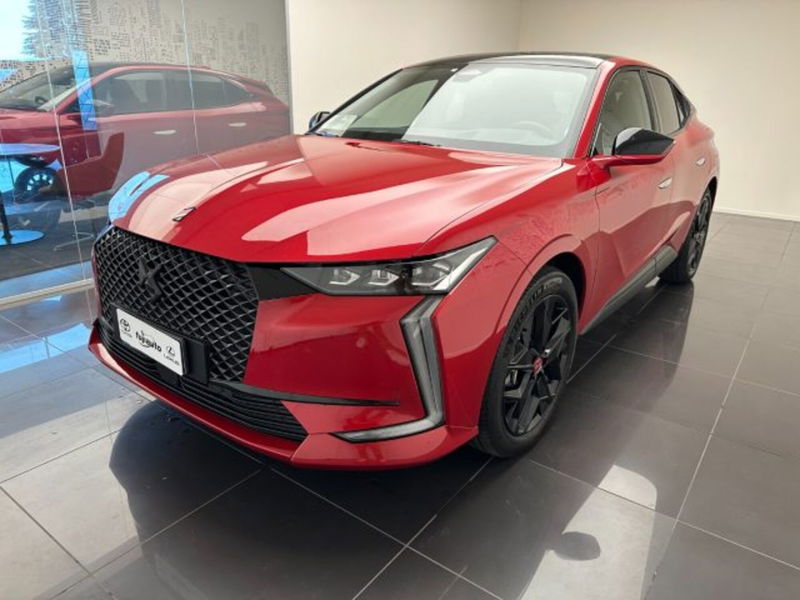 Ds DS 4 DS 4 E-Tense 225 Performance Line  del 2023 usata a Cuneo