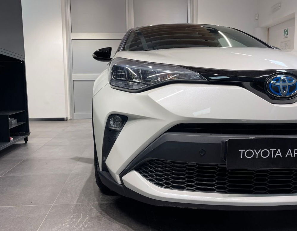 Toyota Toyota C-HR usata a Ferrara (16)