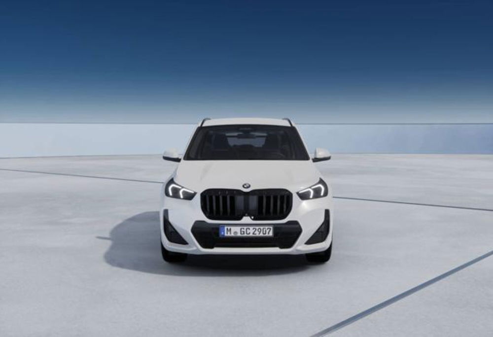 BMW X1 nuova a Modena (3)