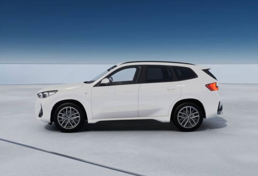 BMW X1 nuova a Modena (4)