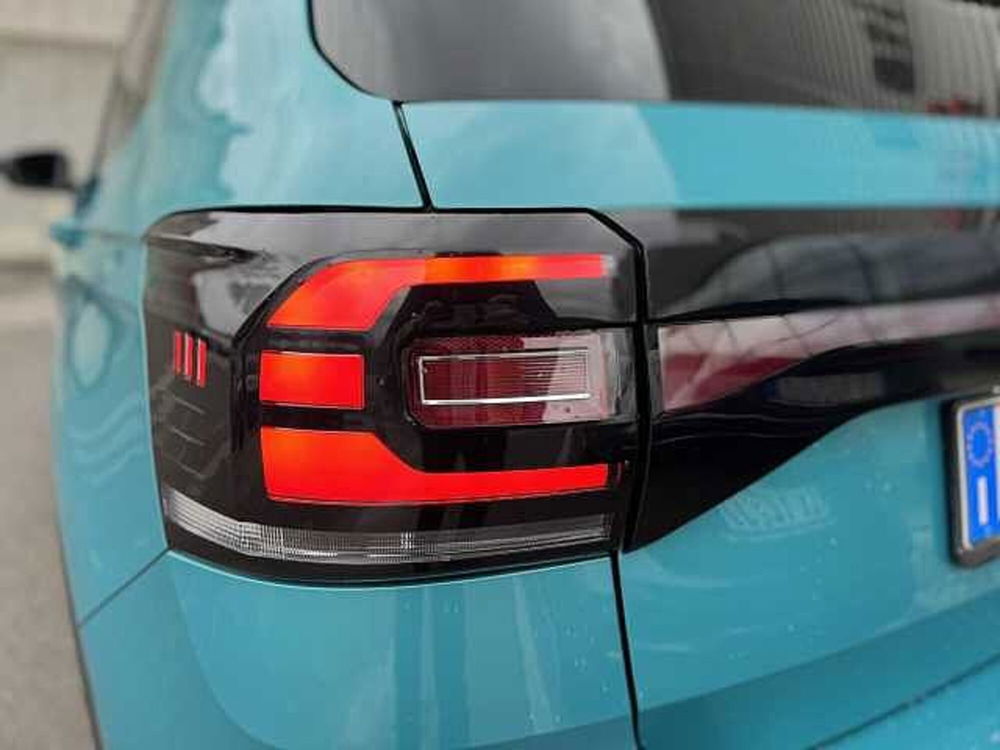 Volkswagen T-Cross usata a Genova (11)