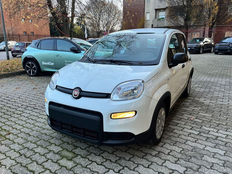 Fiat Panda Cross Cross 1.0 FireFly S&amp;S Hybrid  nuova a Milano