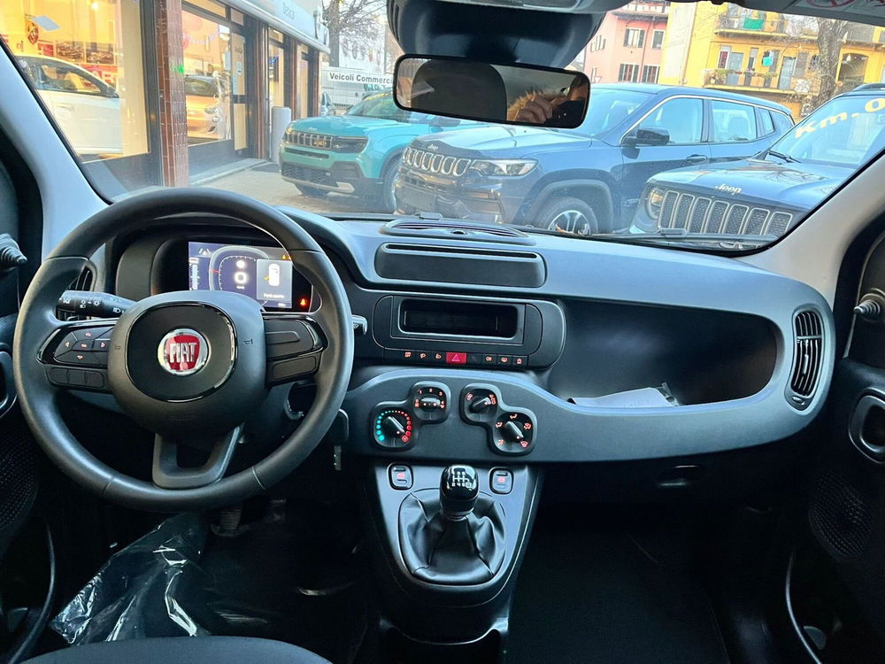 Fiat Panda Cross nuova a Milano (15)