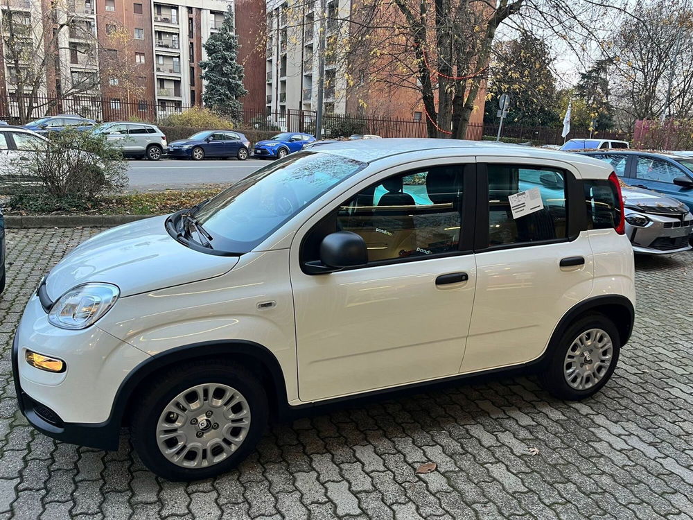 Fiat Panda Cross nuova a Milano (4)