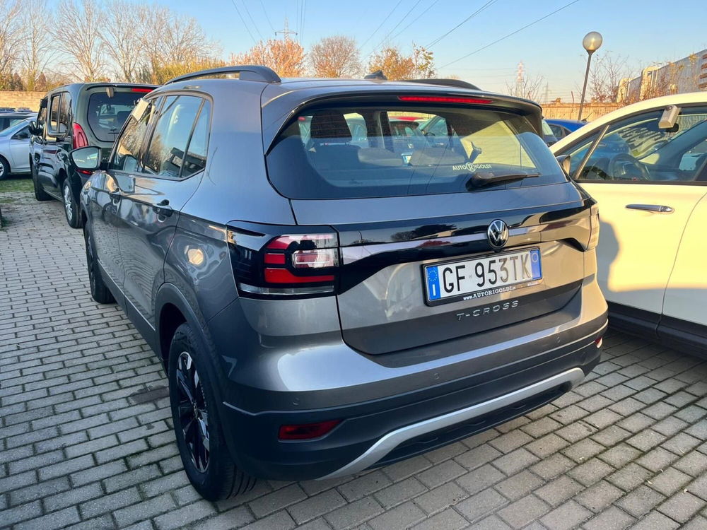 Volkswagen T-Cross usata a Milano (6)