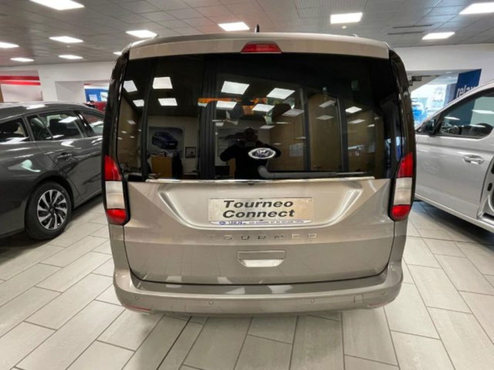 Ford Tourneo Connect nuova a Cuneo (7)