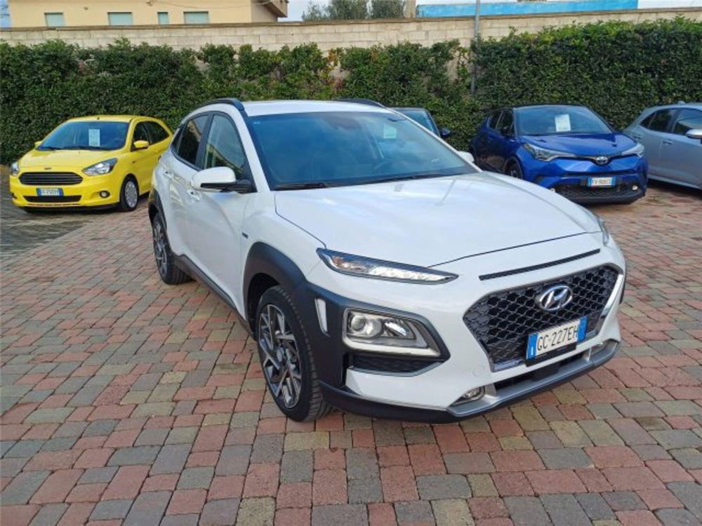 Hyundai Kona usata a Bari