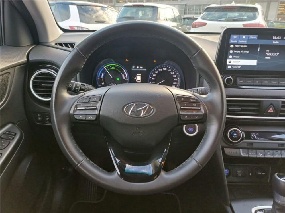 Hyundai Kona usata a Bari (12)