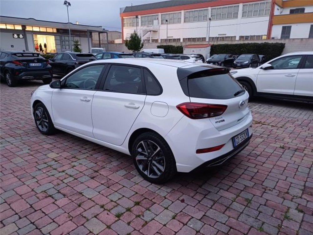 Hyundai i30 usata a Bari (4)