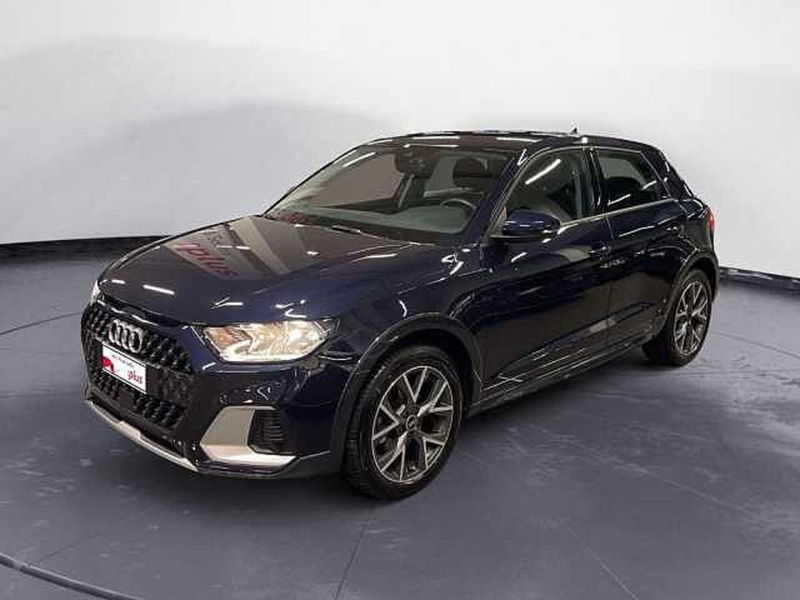 Audi A1 citycarver 30 TFSI S tronic Admired  del 2021 usata a Lucca