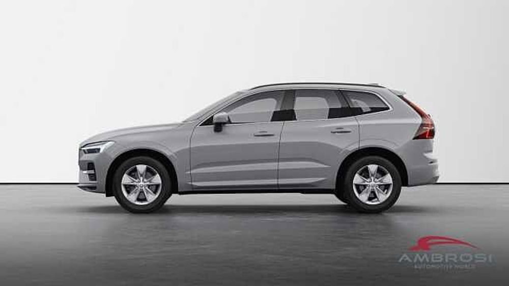 Volvo XC60 nuova a Viterbo (2)